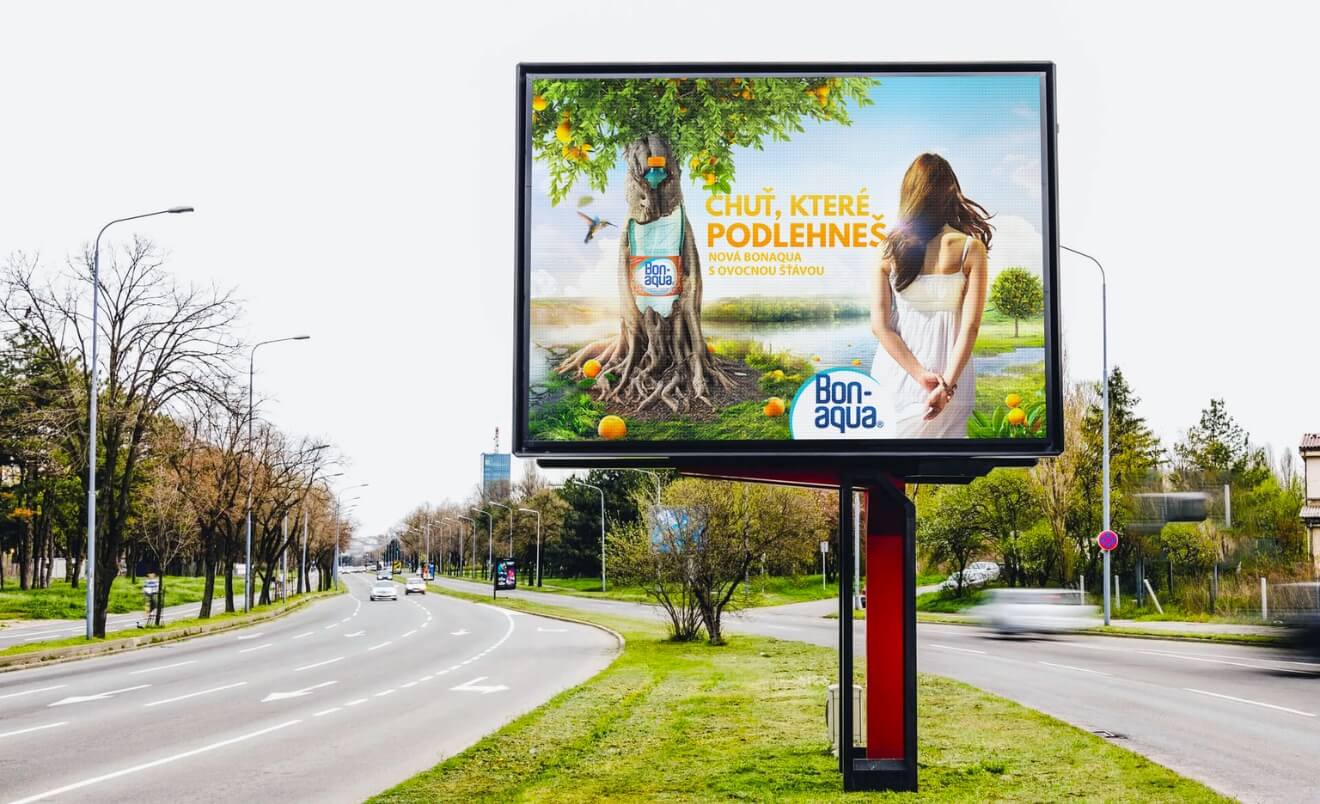 فرنسا ميجا LED لوحة الإعلانات الرقمية