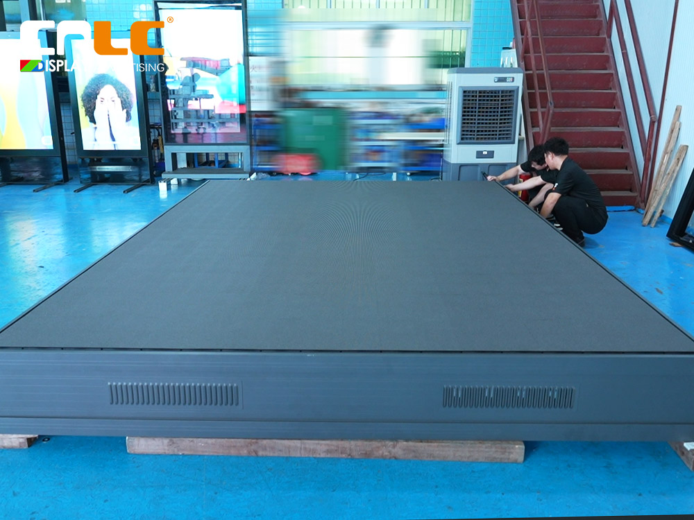 Outdoor LED Billboard